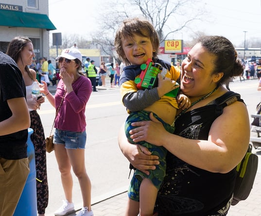 Families 6 Mile Moment Boston Marathon